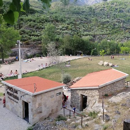 Casa Do Adro - Serra Da Estrela Cortes do Meio المظهر الخارجي الصورة